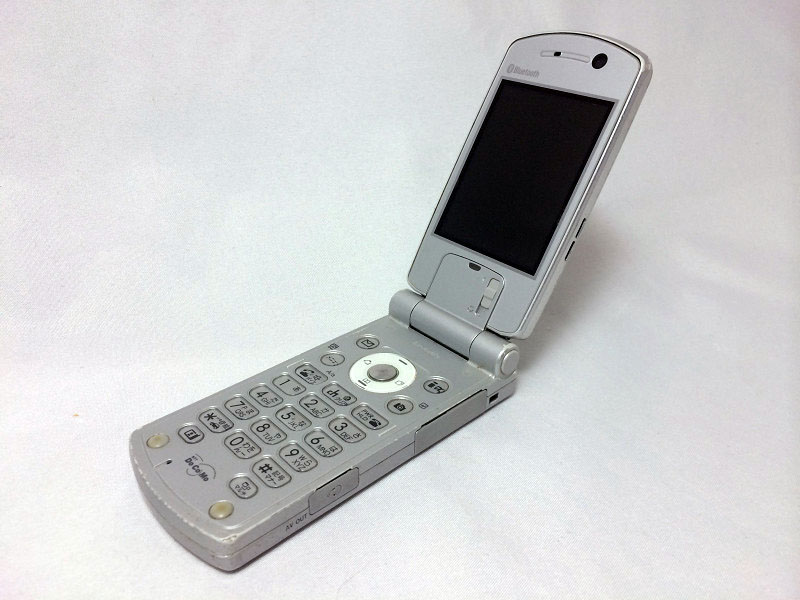 フューチャーフォンでなくフィーチャーホン