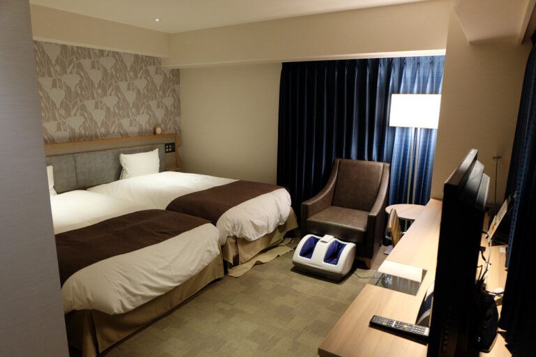 ダイワロイネットホテル徳島駅前 コーナーツイン 30平米(2016年5月)