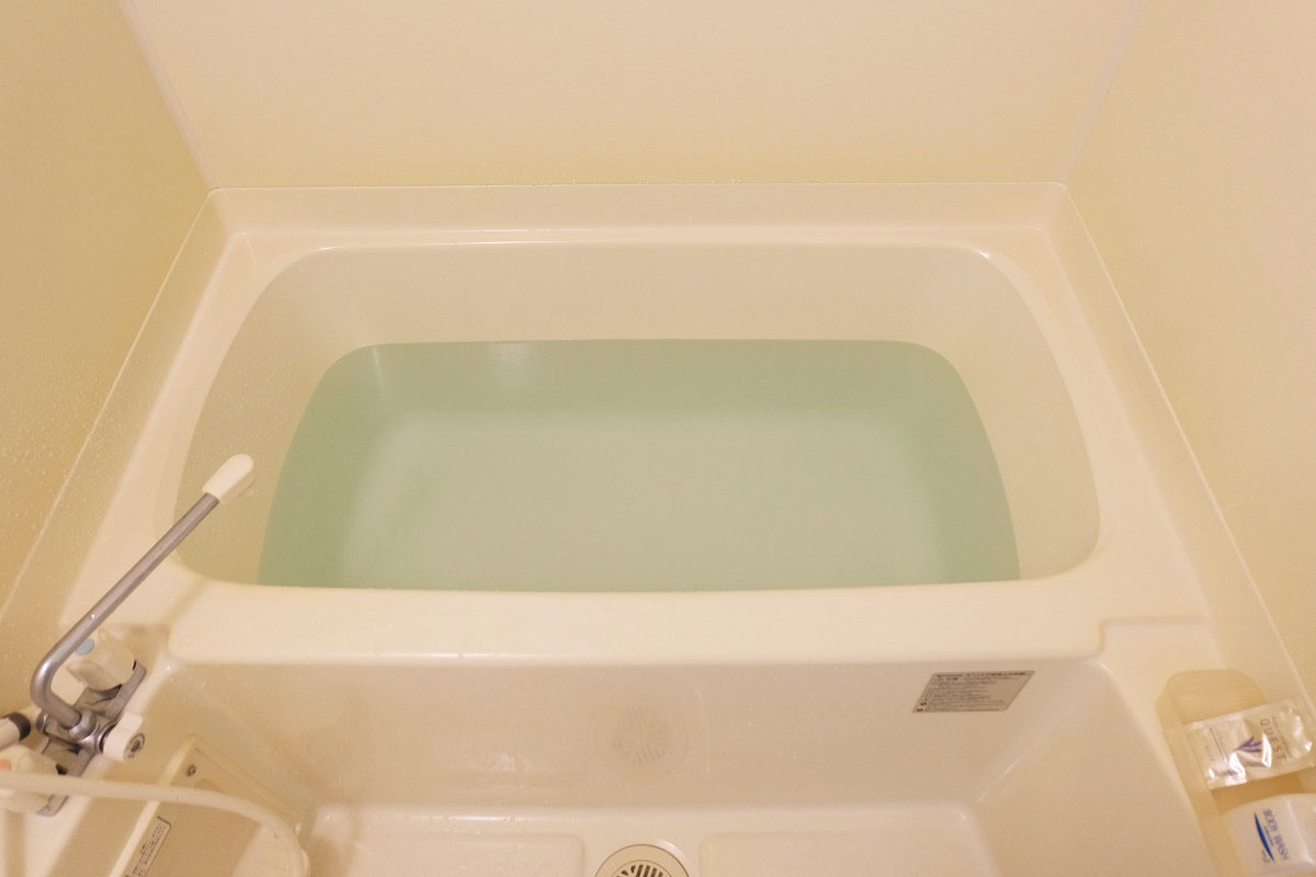 150L(一人暮らし用アパートの浴槽)