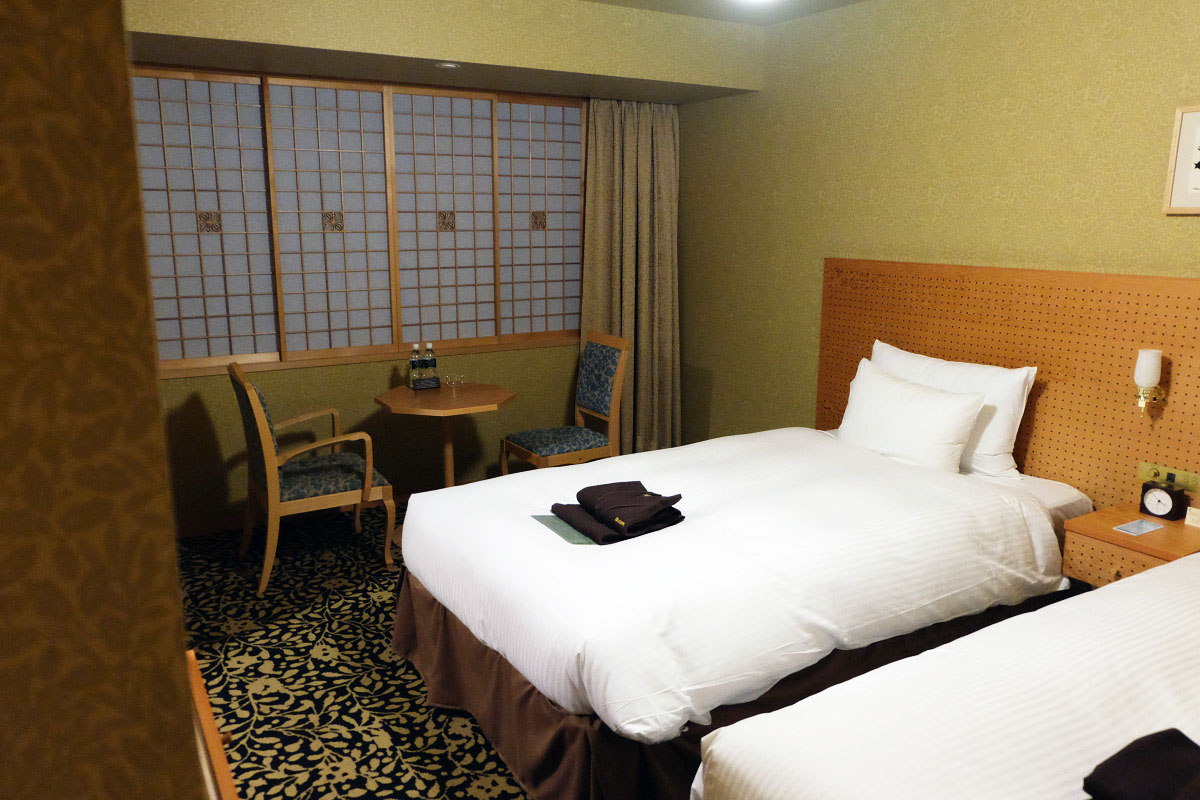 デラックスツイン 19畳