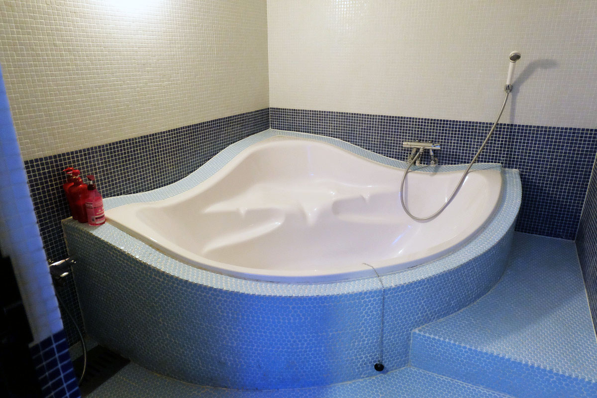 バスタブ