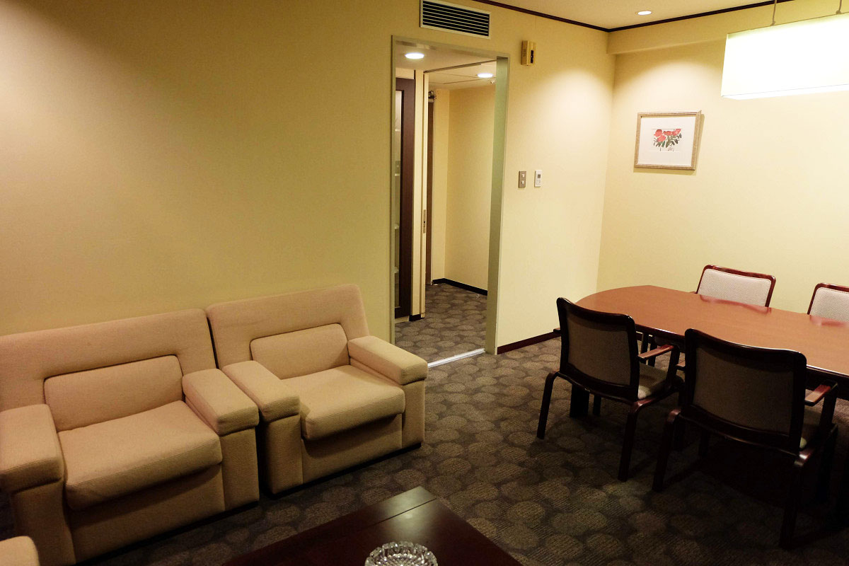 リビング 入口側