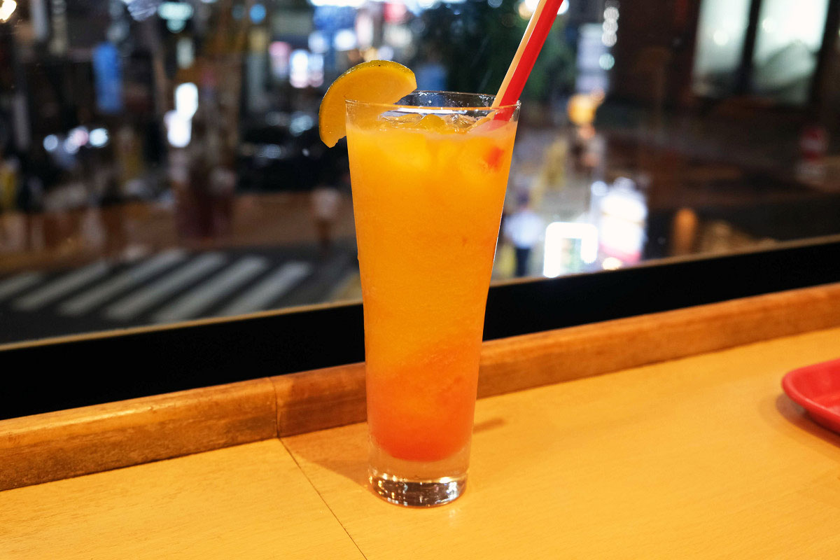 プレミアムパッションフルーツグラニータ with 愛玉子(オーギョーチ)