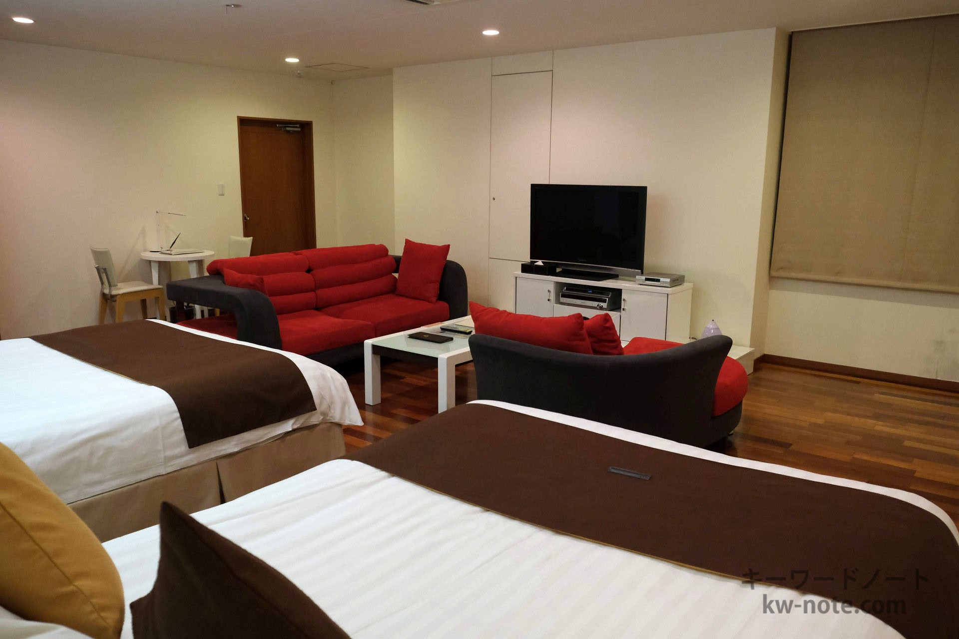 メインルーム窓側