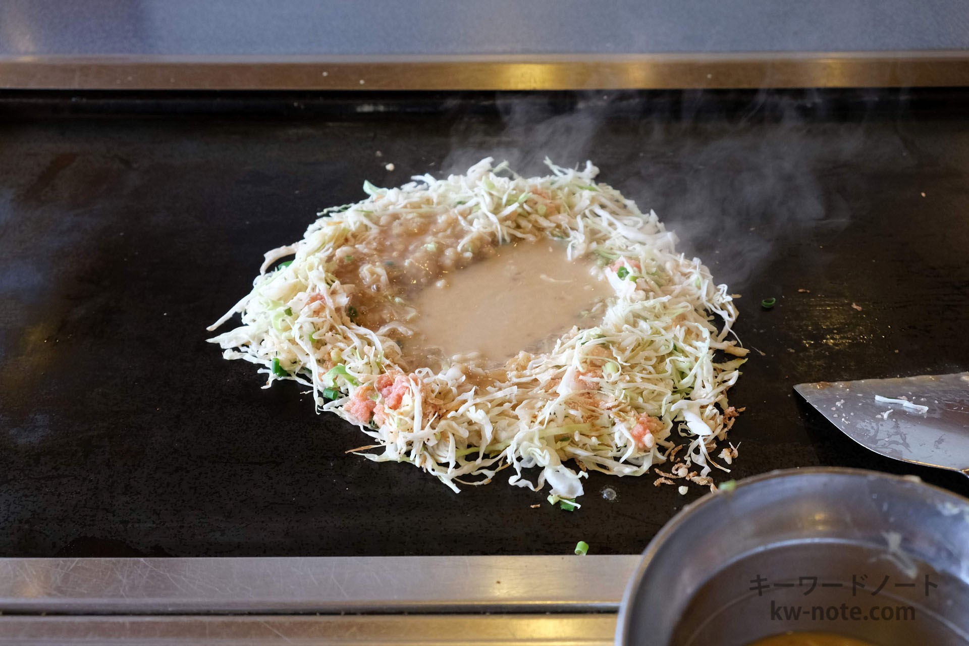 土手に流し入れた出汁