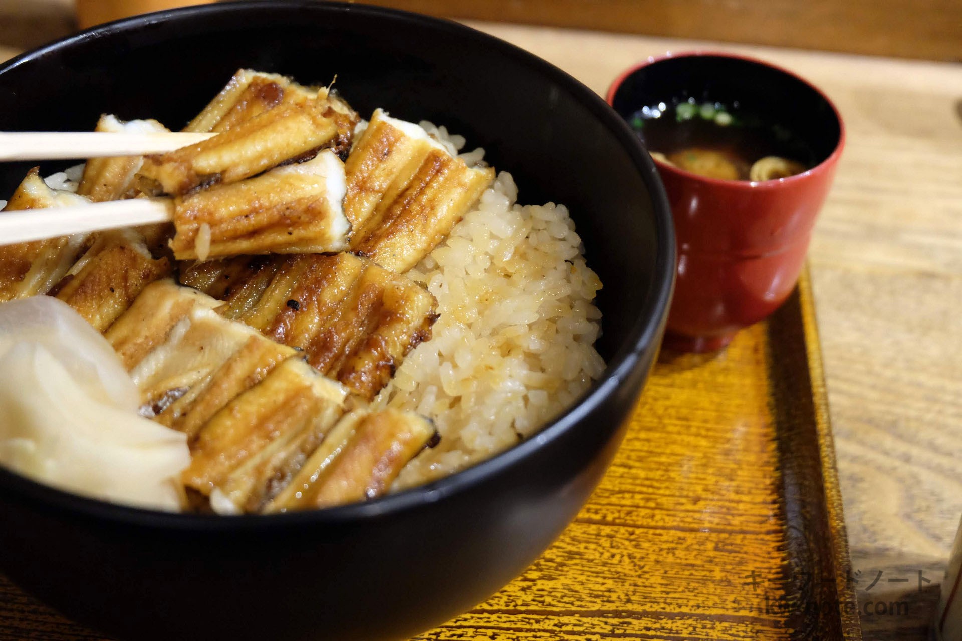 タレのしみたご飯